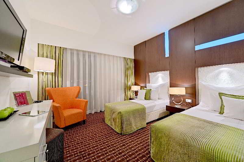 Hotel Cubix Brasov Luaran gambar