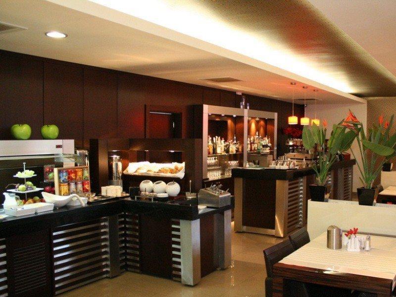 Hotel Cubix Brasov Luaran gambar